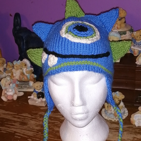 Monster Hat - Picture 2 of 3